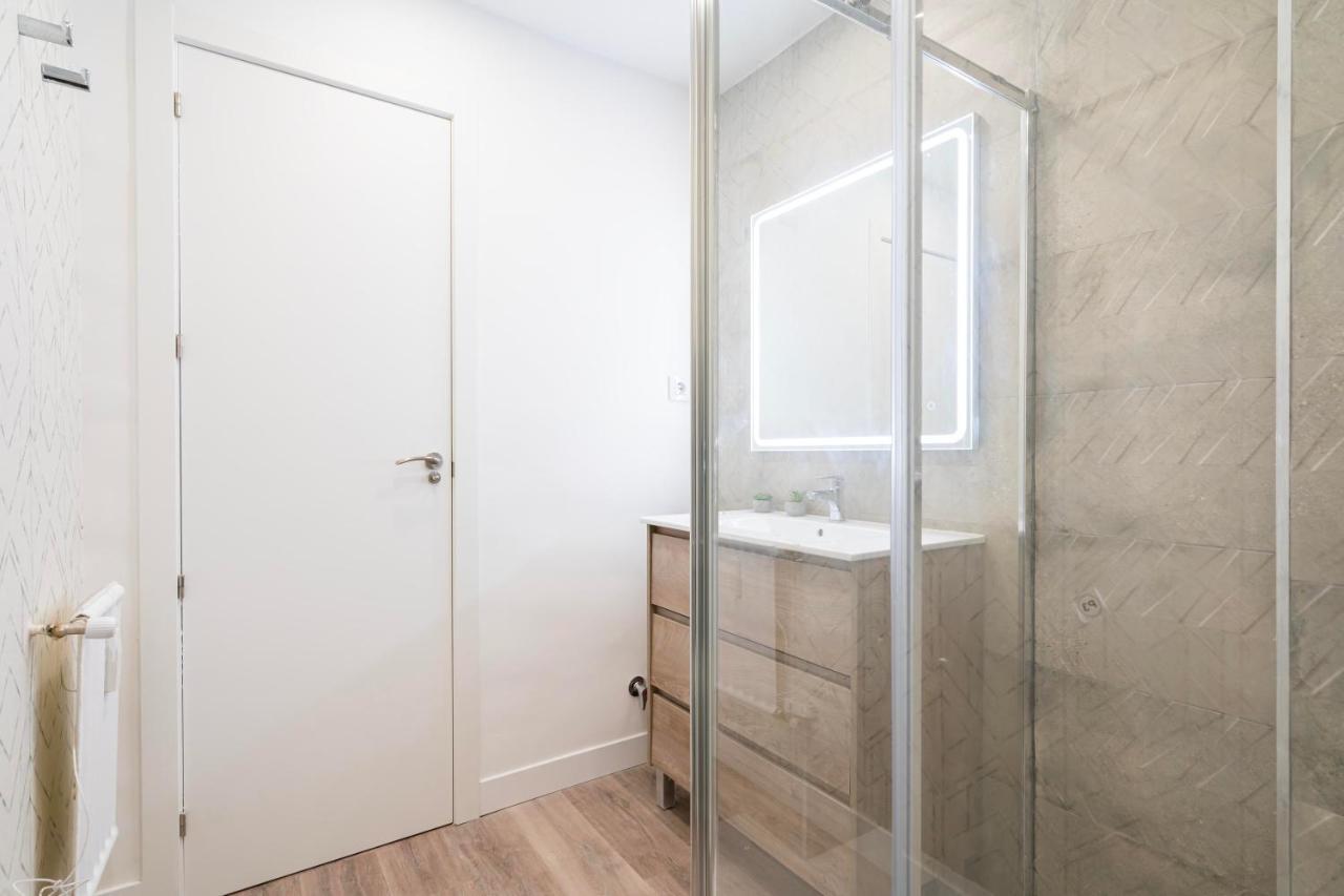 For You Rentals Moderno Apartamento Temporal Cerca Zoo Y Del Parque De Atracciones Ceb76 马德里 外观 照片