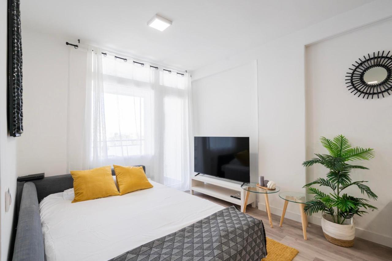 For You Rentals Moderno Apartamento Temporal Cerca Zoo Y Del Parque De Atracciones Ceb76 马德里 外观 照片